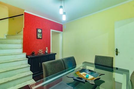 Casa à venda com 134m², 3 quartos e 2 vagas