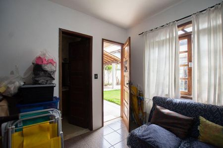 Casa à venda com 3 quartos, 183m² em Piratininga, Niterói