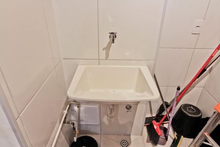Apartamento para alugar com 40m², 2 quartos e sem vaga Apartamento para alugar com 40m², 2 quartos e sem vagaÁrea de Serviço
