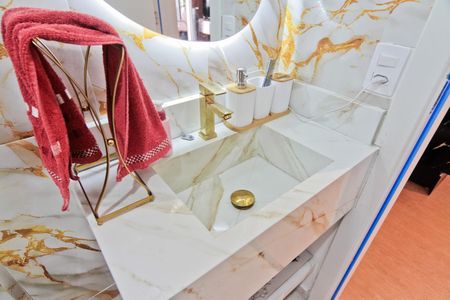 Apartamento para alugar com 40m², 2 quartos e sem vaga Apartamento para alugar com 40m², 2 quartos e sem vagaBanheiro