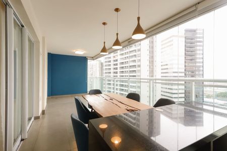 Apartamento à venda com 3 quartos, 157m² em Jardim das Perdizes, São Paulo