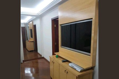 Casa à venda com 5 quartos, 363m² em Vila Antonieta, São Paulo