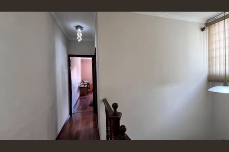 Casa à venda com 166m², 3 quartos e 2 vagas