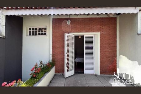 Casa à venda com 166m², 3 quartos e 2 vagas