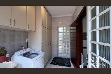 Casa à venda com 166m², 3 quartos e 2 vagas