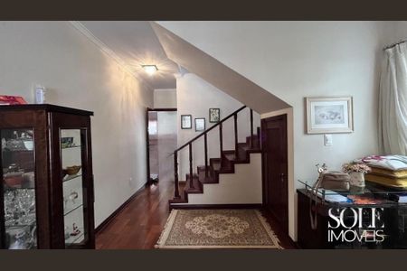 Casa à venda com 166m², 3 quartos e 2 vagas