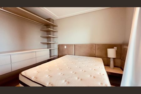 Apartamento à venda com 1 quarto, 48m² em Moema, São Paulo