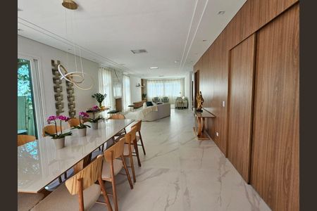 Casa à venda com 4 quartos, 523m² em Colinas da Anhanguera, Santana de Parnaíba