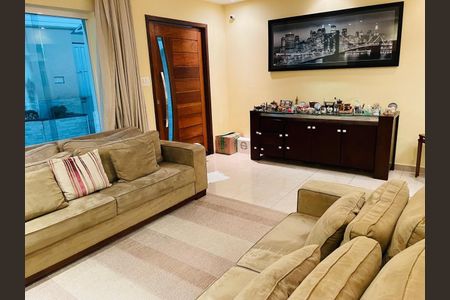 Casa à venda com 3 quartos, 237m² em Rudge Ramos, São Bernardo do Campo