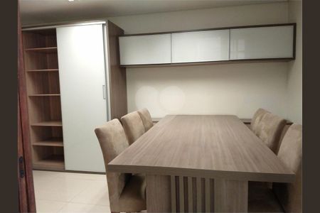 Casa à venda com 4 quartos, 416m² em Tremembé, São Paulo