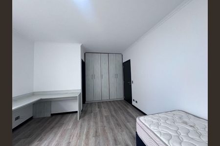 Casa para alugar com 4 quartos, 647m² em Jardim Sao Paulo II, Cotia