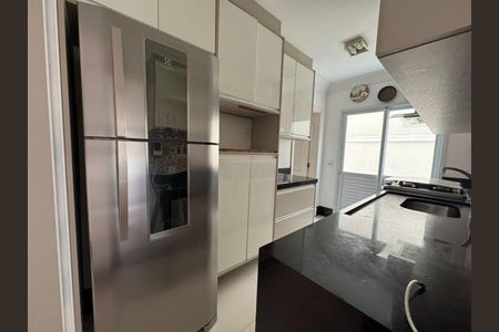 Casa para alugar com 4 quartos, 530m² em São Paulo II, Cotia
