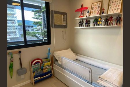 Apartamento à venda com 2 quartos, 85m² em Charitas, Niterói