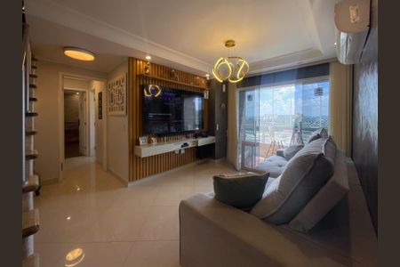 Apartamento à venda com 140m², 2 quartos e 2 vagasFoto 02