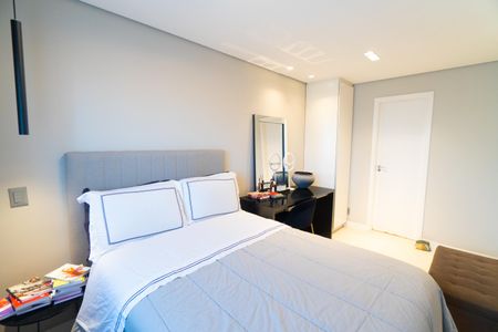 Suite de apartamento à venda com 1 quarto, 59m² em Vila Paulista, São Paulo
