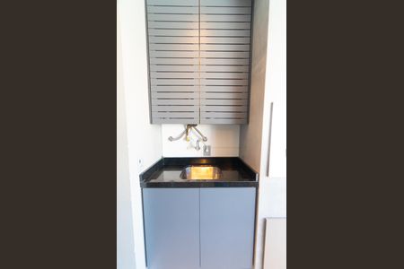 Apartamento à venda com 59m², 1 quarto e 1 vaga Apartamento à venda com 59m², 1 quarto e 1 vagaCozinha e Área de Serviço