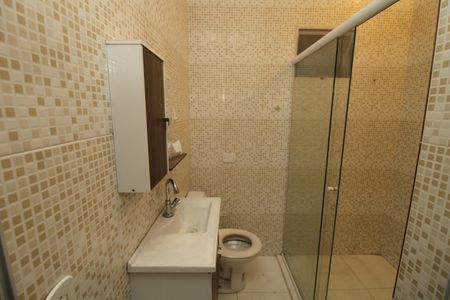 Banheiro de kitnet/studio para alugar com 1 quarto, 25m² em Ipiranga, São Paulo
