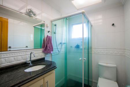 Apartamento à venda com 152m², 3 quartos e 3 vagasBanheiro do quarto 3