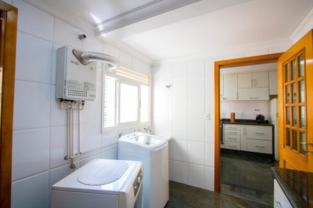 Apartamento à venda com 152m², 3 quartos e 3 vagasÁrea de serviço