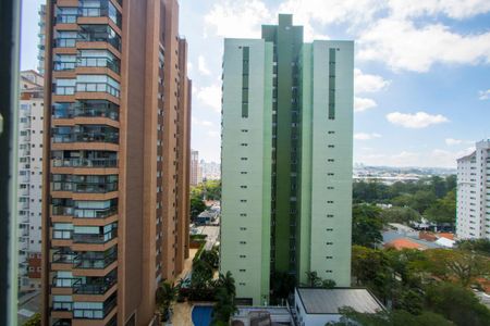 Apartamento à venda com 152m², 3 quartos e 3 vagasVista do quarto 2