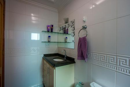 Apartamento à venda com 152m², 3 quartos e 3 vagasBanheiro do quarto 2