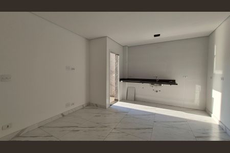Apartamento à venda com 2 quartos, 62m² em Jardim Utinga, Santo André