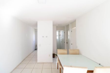 Apartamento para alugar com 45m², 2 quartos e 1 vaga Apartamento para alugar com 45m², 2 quartos e 1 vagaSala