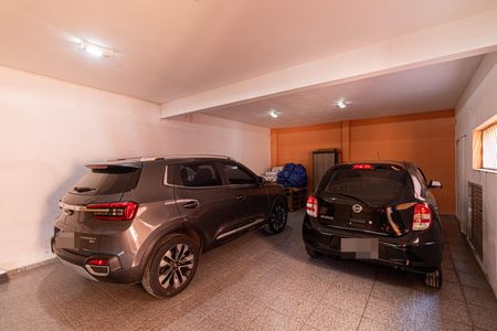 Casa à venda com 190m², 4 quartos e 4 vagasGaragem