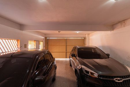 Casa à venda com 190m², 4 quartos e 4 vagasGaragem