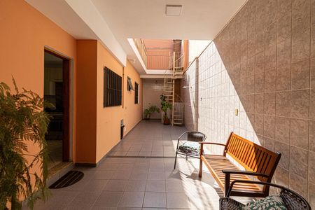Casa à venda com 190m², 4 quartos e 4 vagasQuintal