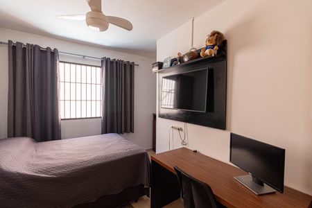 Casa à venda com 190m², 4 quartos e 4 vagasQuarto 1