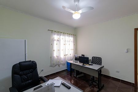 Casa à venda com 190m², 4 quartos e 4 vagasQuarto 3
