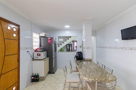 Casa à venda com 190m², 4 quartos e 4 vagasCozinha