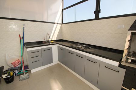 Apartamento para alugar com 74m², 2 quartos e 1 vaga Apartamento para alugar com 74m², 2 quartos e 1 vagaCozinha