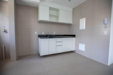 Cozinha  de apartamento à venda com 2 quartos, 66m² em Buritis, Belo Horizonte