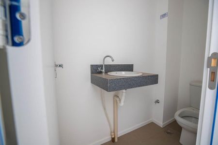 Apartamento à venda com 72m², 3 quartos e 2 vagas Apartamento à venda com 72m², 3 quartos e 2 vagasBanheiro Social