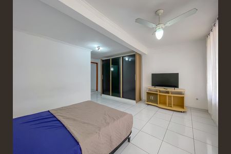 Studio para alugar com 50m², 1 quarto e 1 vaga Studio para alugar com 50m², 1 quarto e 1 vagaQuarto
