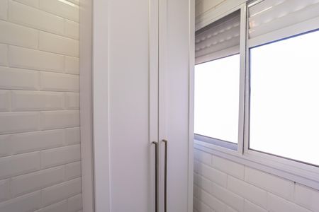 Apartamento à venda com 46m², 2 quartos e 1 vaga Apartamento à venda com 46m², 2 quartos e 1 vagaÁrea de Serviço