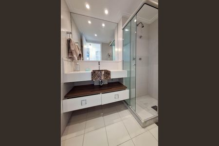 Apartamento à venda com 196m², 3 quartos e 2 vagasBanheiro Social