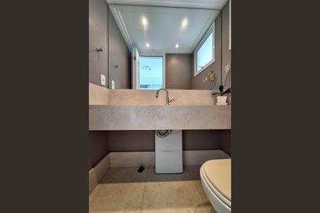 Apartamento à venda com 196m², 3 quartos e 2 vagasLavabo