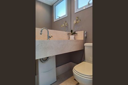 Apartamento à venda com 196m², 3 quartos e 2 vagasLavabo