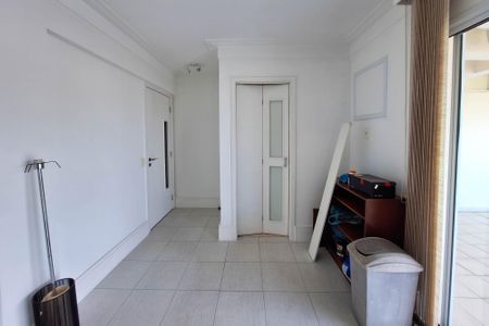 Apartamento à venda com 196m², 3 quartos e 2 vagasSala 2