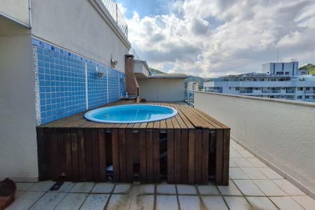 Apartamento à venda com 196m², 3 quartos e 2 vagasCobertura