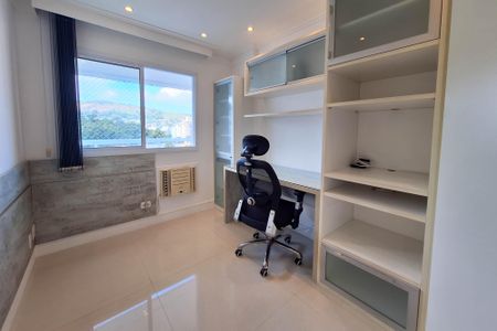 Apartamento à venda com 196m², 3 quartos e 2 vagasSuíte 1