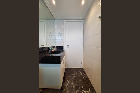 Apartamento à venda com 196m², 3 quartos e 2 vagasBanheiro da Suíte 1