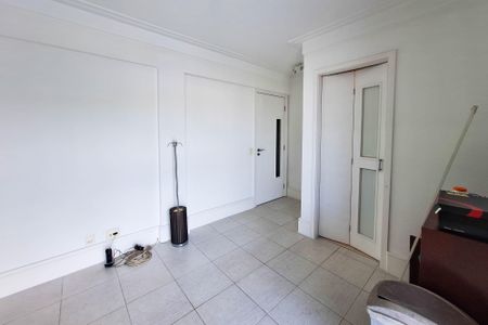 Apartamento à venda com 196m², 3 quartos e 2 vagasSala 2