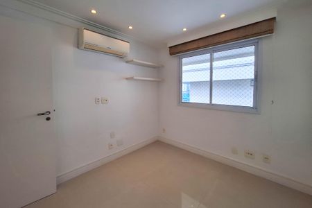 Apartamento à venda com 196m², 3 quartos e 2 vagasQuarto 1