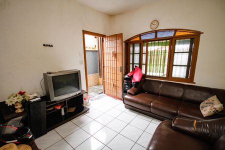 Casa para alugar com 125m², 1 quarto e 2 vagasSala