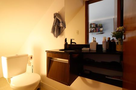 Casa de condomínio à venda com 80m², 2 quartos e 1 vaga Casa de condomínio à venda com 80m², 2 quartos e 1 vagaLavabo