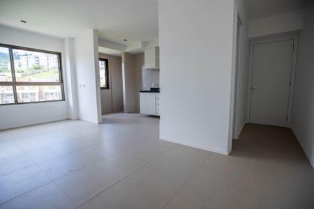 Sala  de apartamento à venda com 3 quartos, 72m² em Buritis, Belo Horizonte